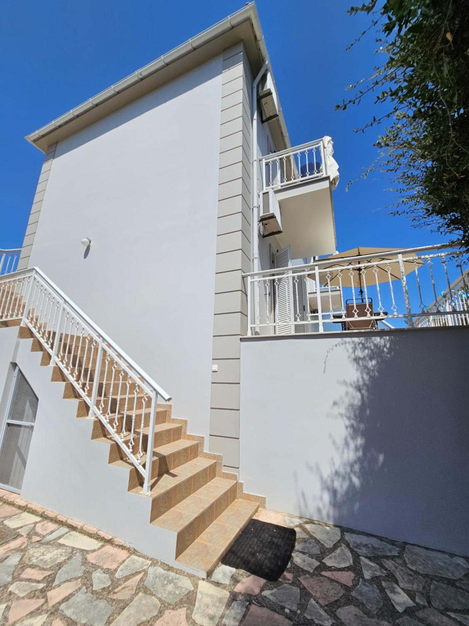 Natura Studios Antipata  Exterior foto